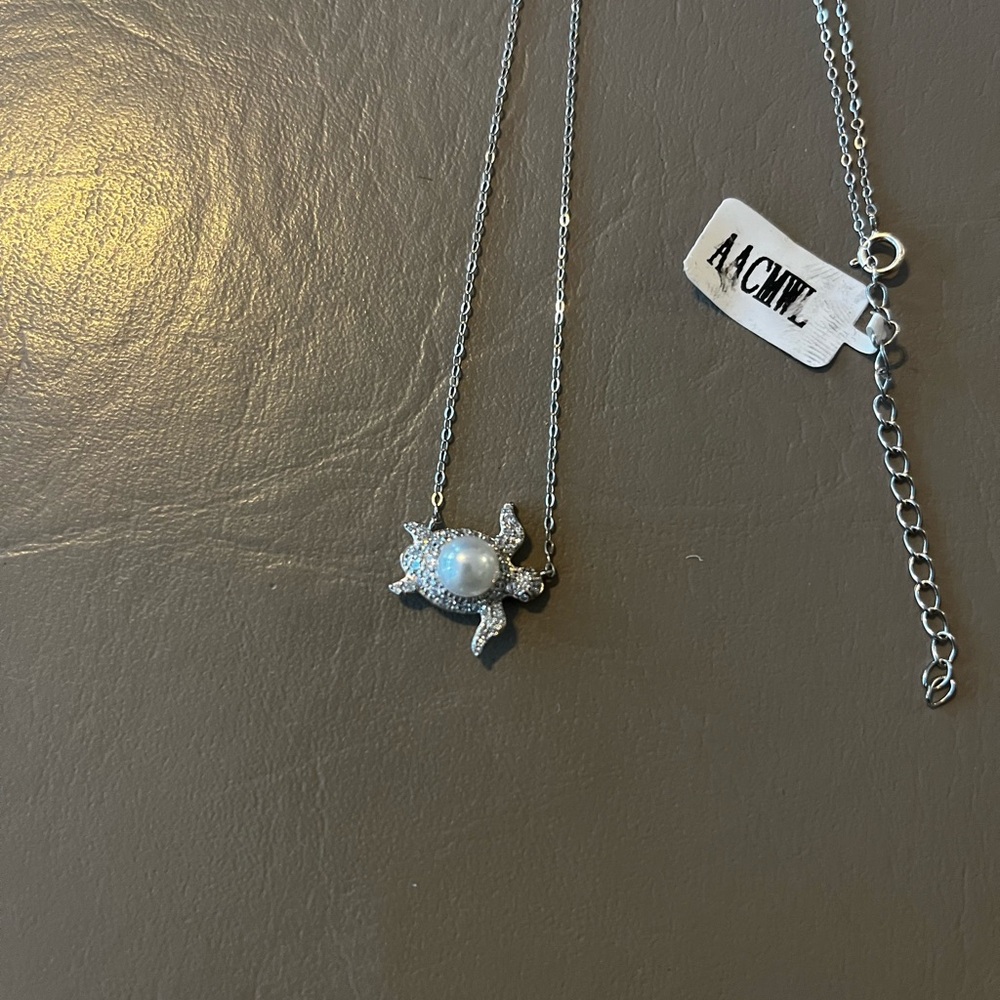 Charmed Aroma | Turtle Necklace